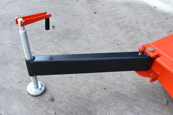 单柱铝合金升降机