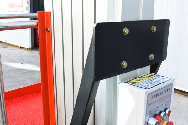 单柱铝合金升降机