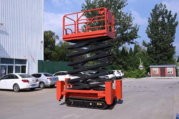 履带式升降作业平台