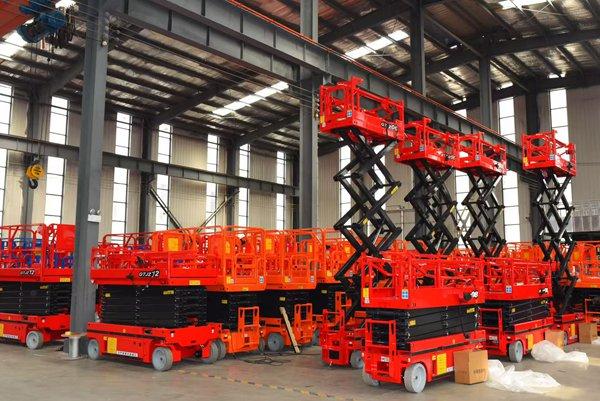 全自行式高空作业平台