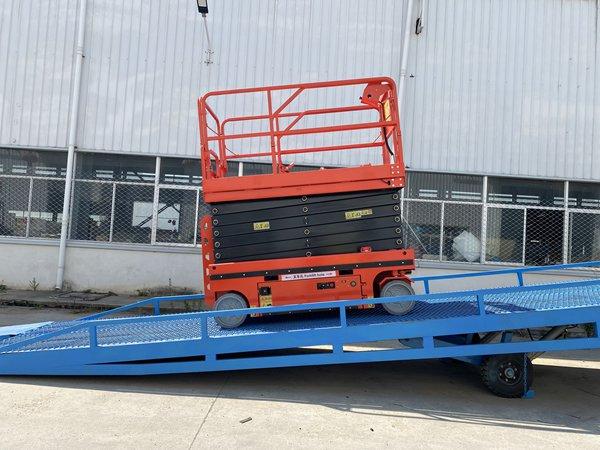 全自行式高空作业平台