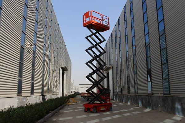 全自行式高空作业平台