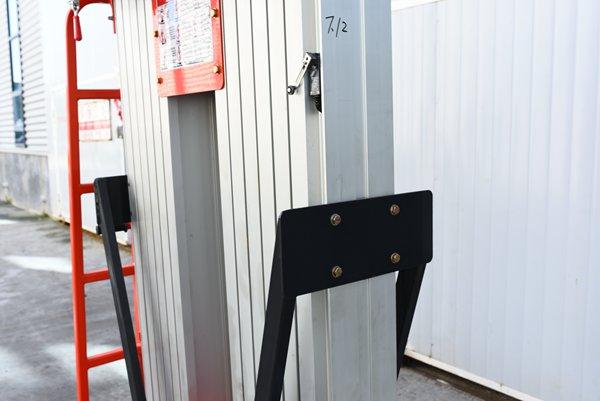 双柱铝合金升降机