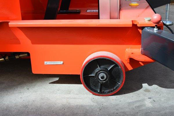 双柱铝合金升降机